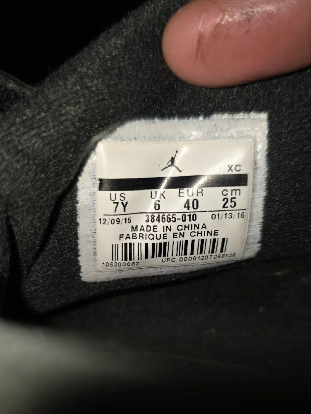 Jordan Kids Basketball Sneakers in Black and Gray